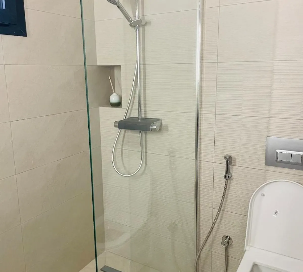 Cozy 2 Bedroom Apartment, Almadies Dakar 0*,  Senegal